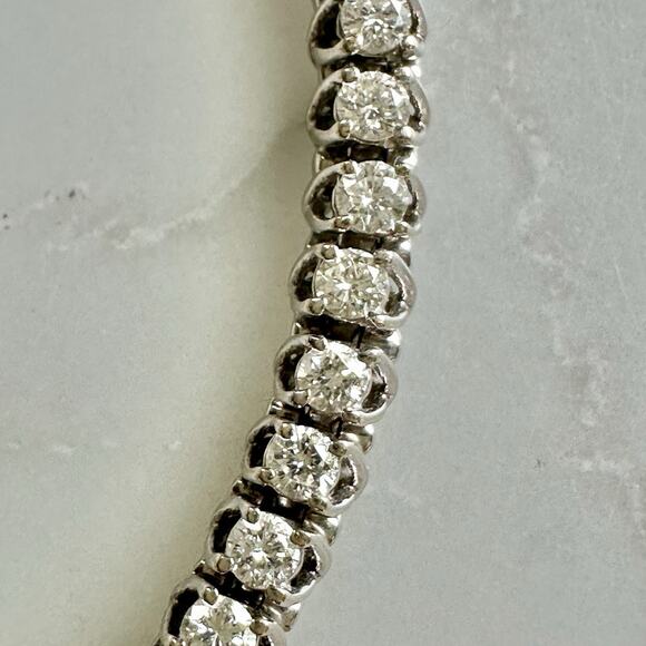 Diamond Line 2.5 + cttw Bracelet 17k White Gold - Picture 11 of 12